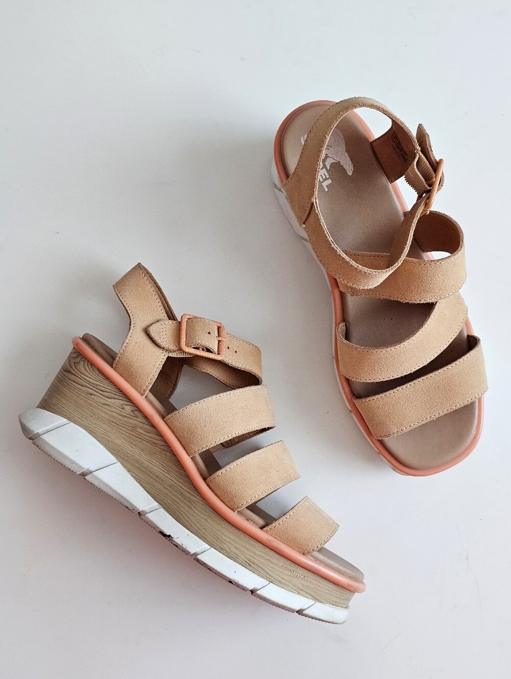 SOREL Joanie III Ankle Strap Suede Platform Wedge Sandals Beige Size 9